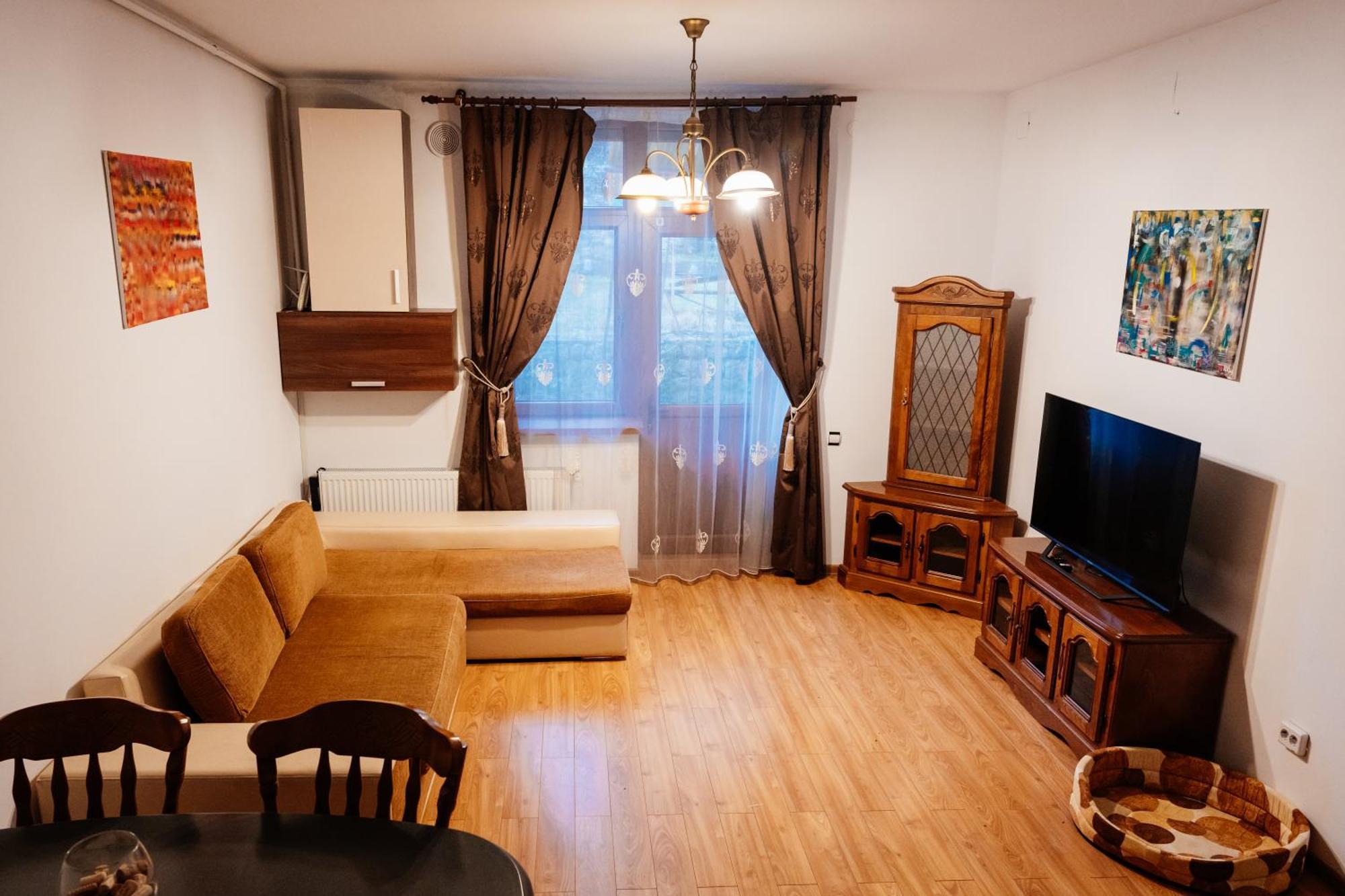 Maan Central Apartment Pet Friendly Location Brasov Exterior photo